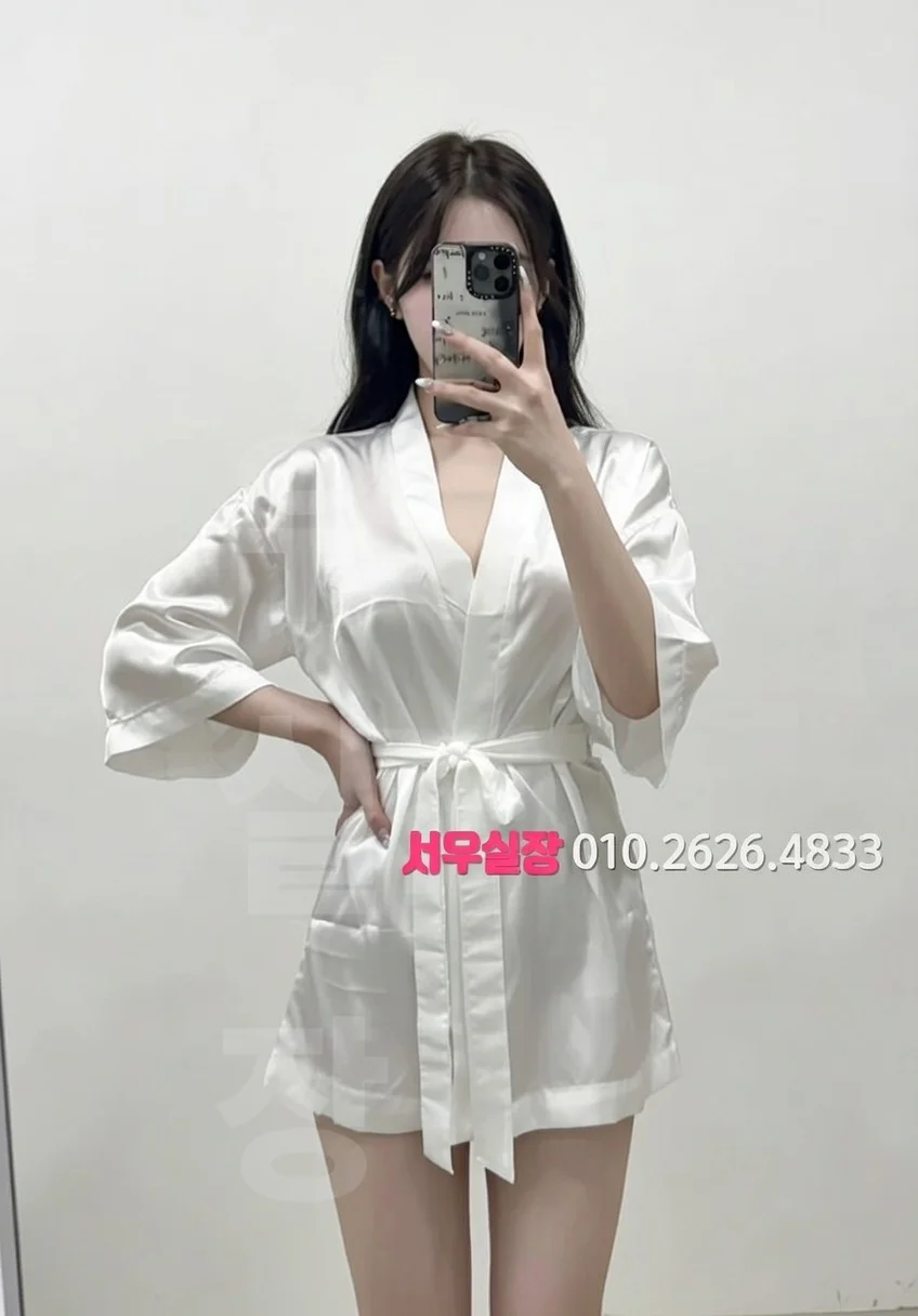 강동 룸살롱 프리미엄 라인업 17번 프로필