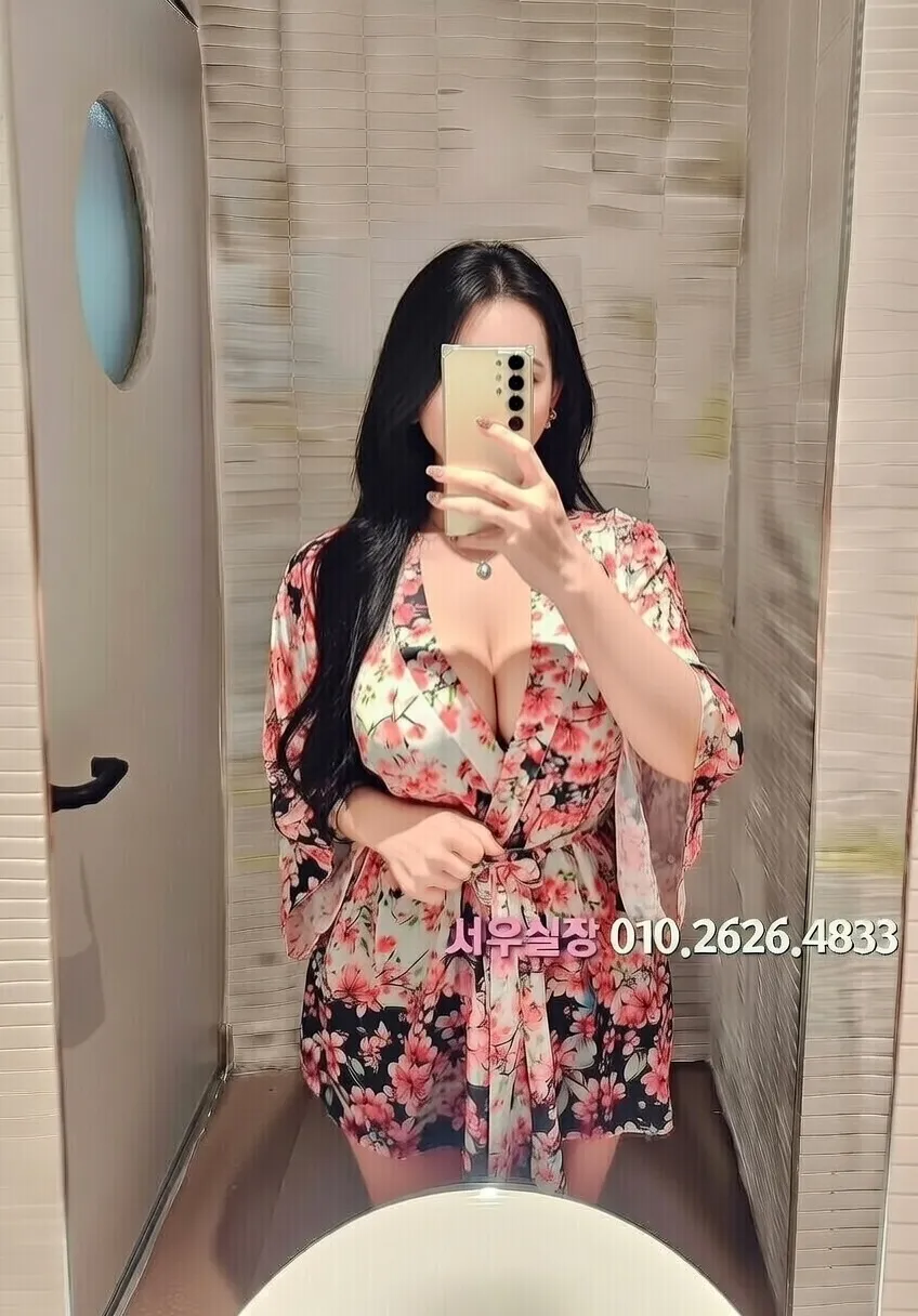 강동 가라오케 프리미엄 라인업 40번 프로필