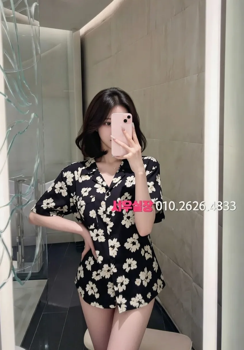 강동 다국적노래방 프리미엄 라인업 28번 프로필